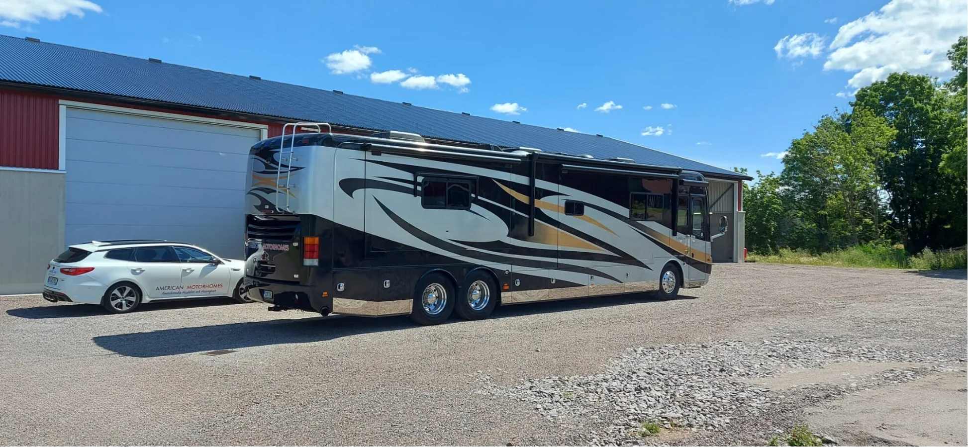 Husbil| Husbil till salu | Husbilar till salu | Exklusiv husbil till salu | Stor husbil till salu | Stor husbil | Stora husbilar Amerikansk husbil | Samarbetspartners & Rekommendationer. American Motorhomes
