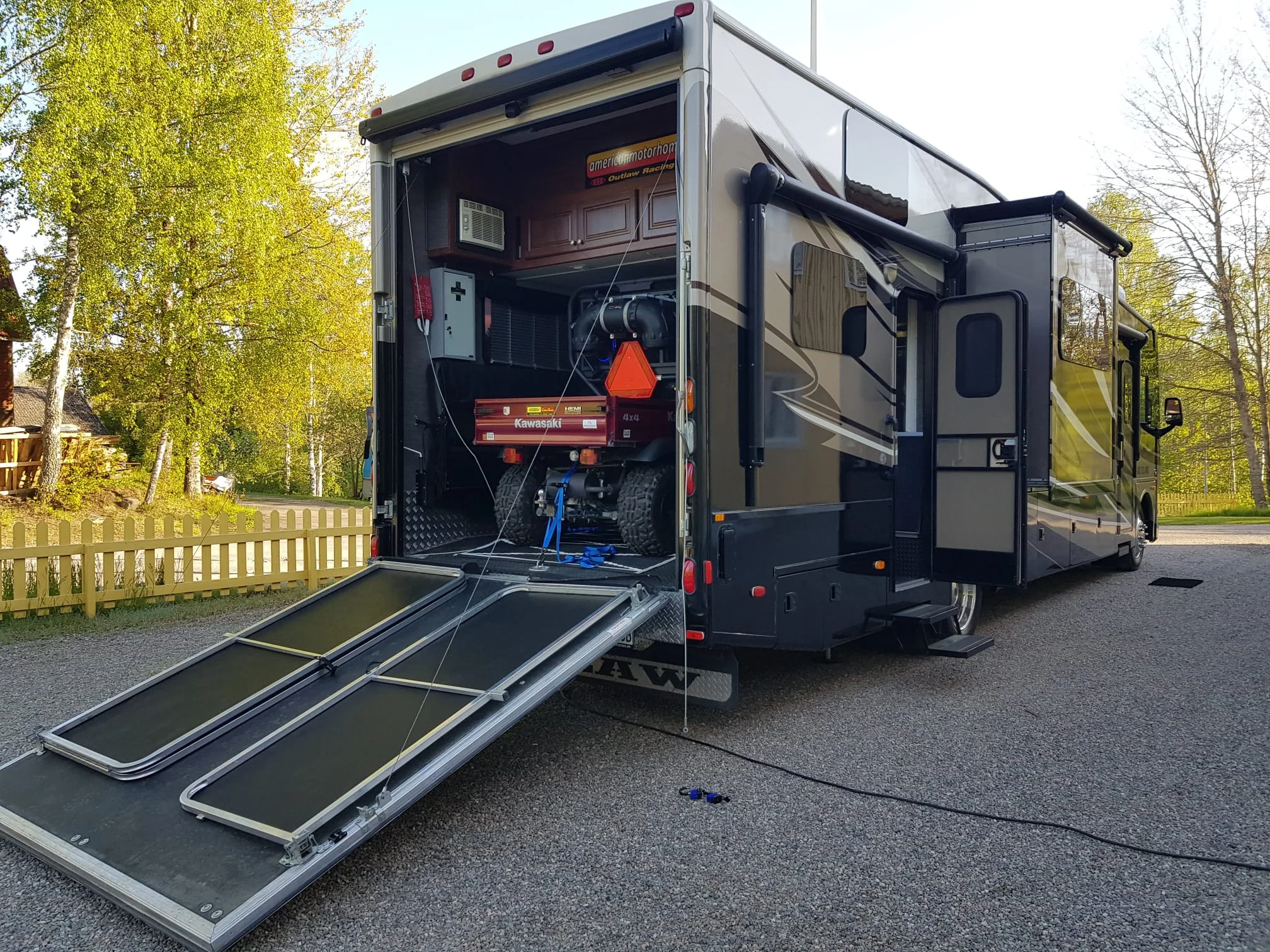 Husbil | Husbil till salu | Amerikansk husbil till salu | American Motorhomes | SE | Husvagn | Husbil till salu | Husbilar till salu | Exklusiv husbil till salu | Stor husbil till salu | Stor husbil | Stora husbilar |